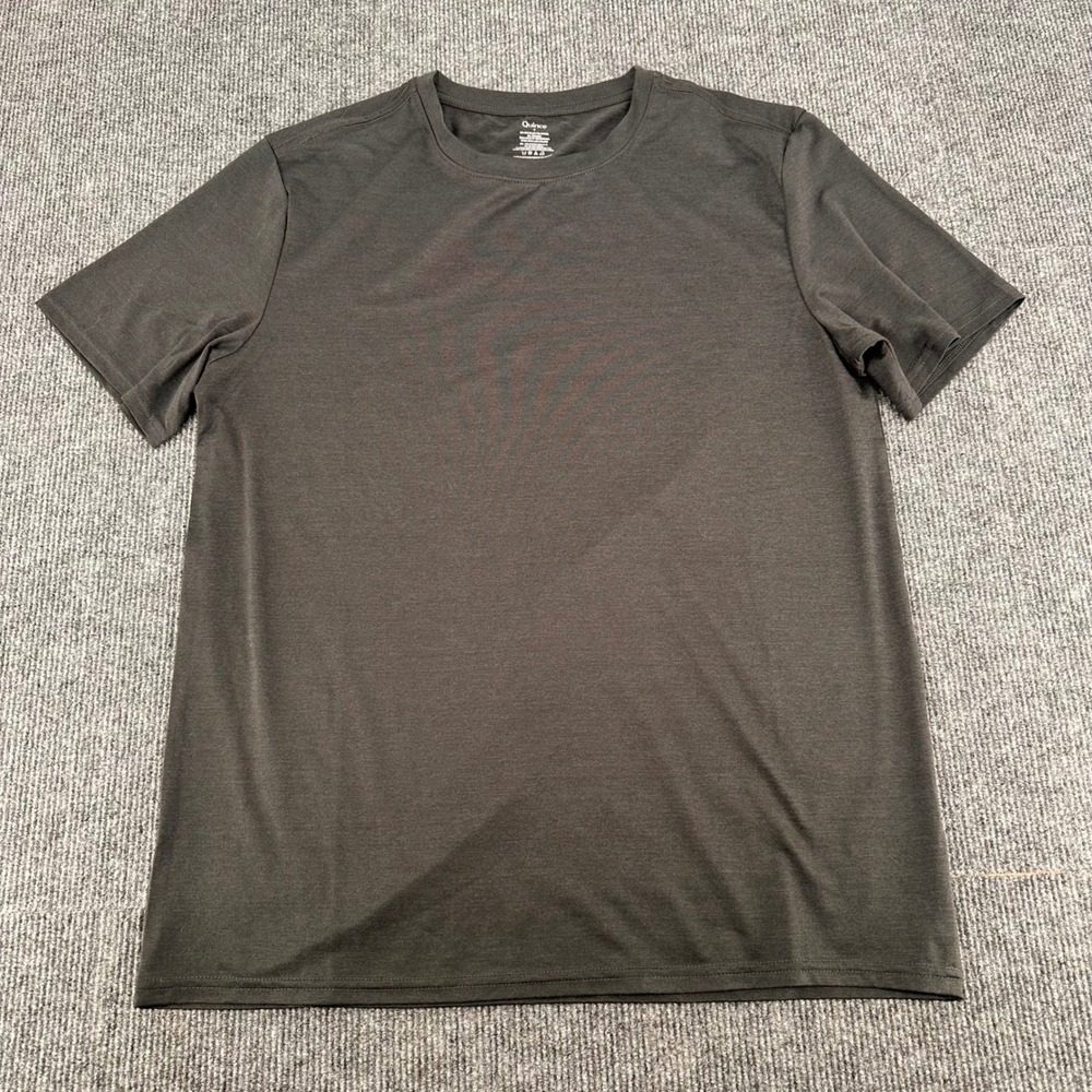 Quince Performance T-Shirt Men M Recycled Polyester Spandex Gray Modern Athletic